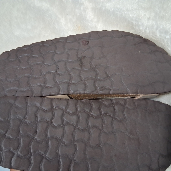 Braided Tan Sandals - Picture 7 of 7